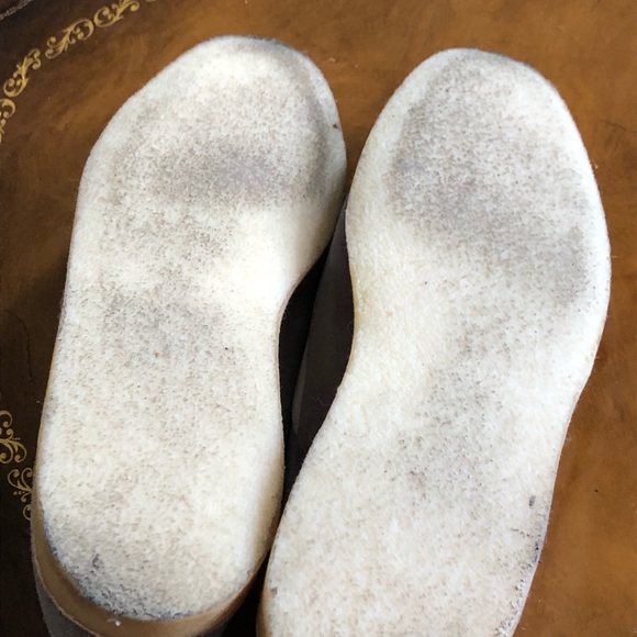 Grenson Rose suede bi-color lace ups with gum sole - Picture 2 of 5